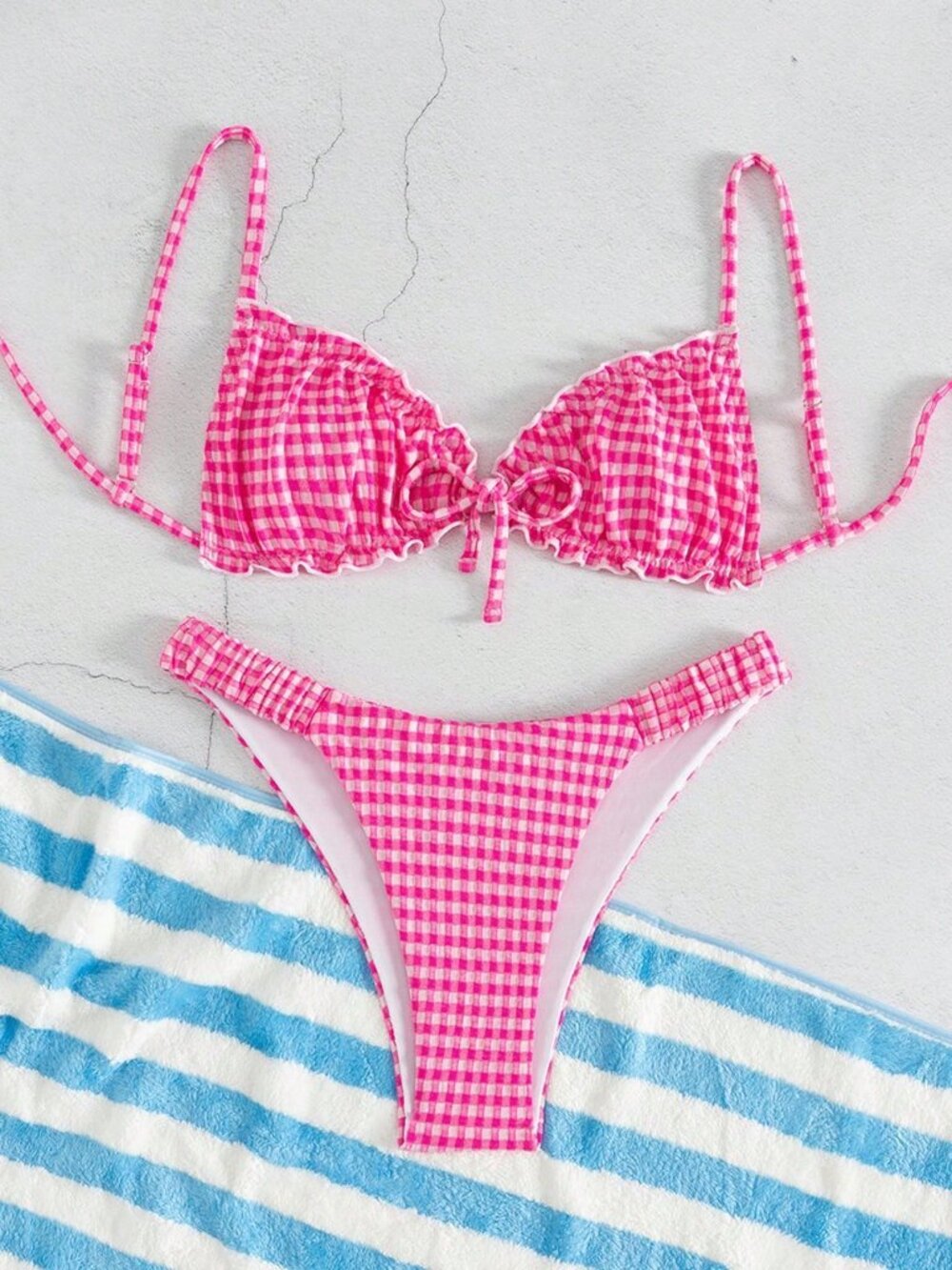 Pink Casual Women's Ruffle Trim Bowknot Front Bikini Set - Picture 4 of 6